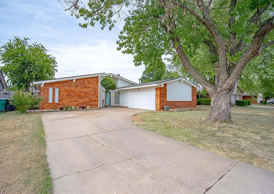 1st image of 10312 Fairfax Ln