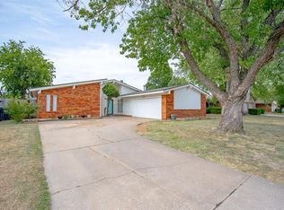 10312 Fairfax Ln, Yukon, OK 73099