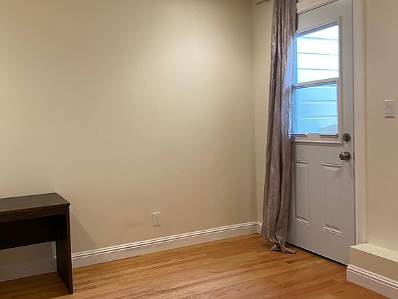 3rd image of 1742 23rd Ave