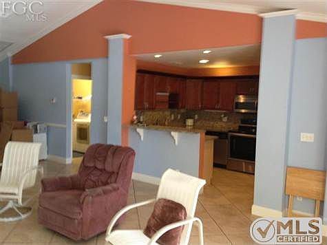 5th image of 1514 SE 15th Pl
