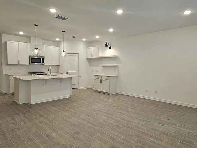 8434 Tranquil Bay Ct — Photo 8