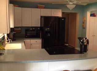 18 S 6th Ave, Rio Grande, NJ 08242