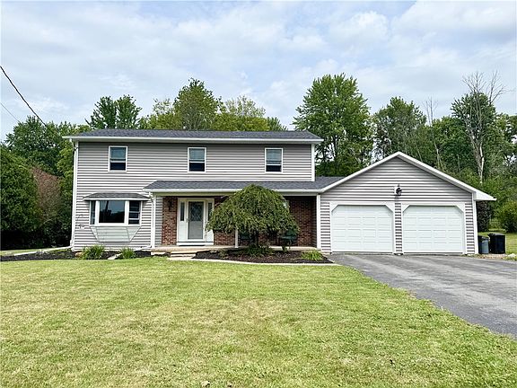 2nd image of 35 Metcalf Dr