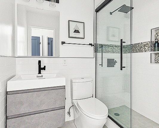 5th image of 186 W 80th St APT 4G