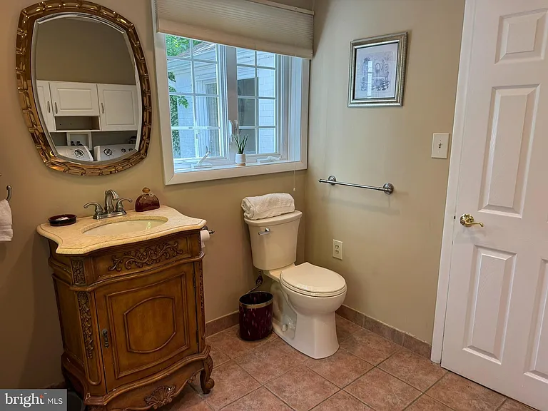 417 Wingate Rd — Photo 15