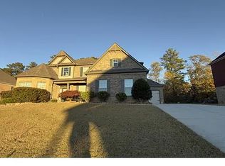 810 Grand Reserve Dr, Suwanee, GA 30024