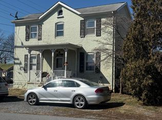 122 W 4th Ave, Ranson, WV 25438