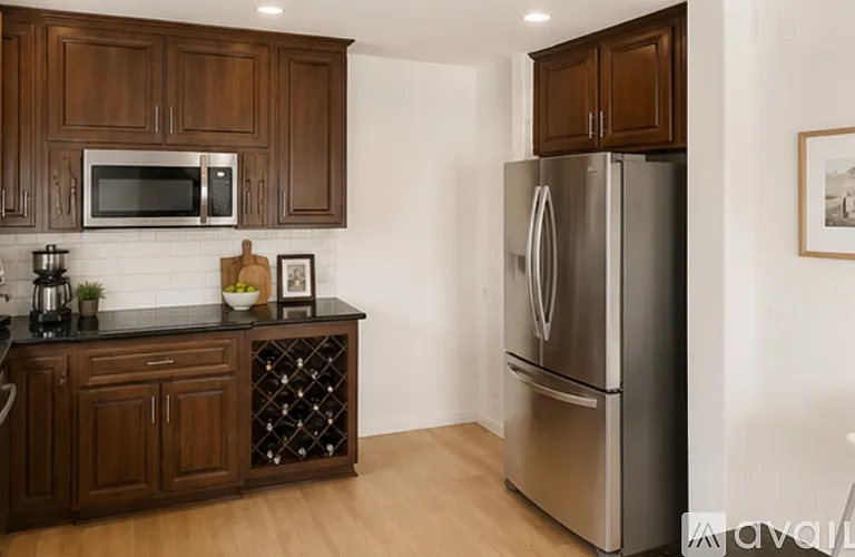 1723 Stanford Ave — Photo 14