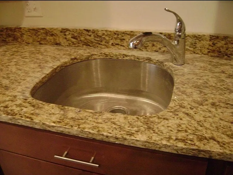 324 Pond Ln #324 — Photo 8