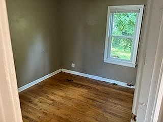 5th image of 2639 Olive St