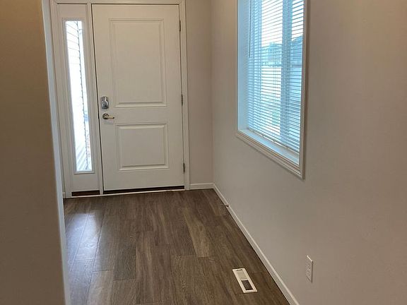 2nd image of 2532 31st Ave S
