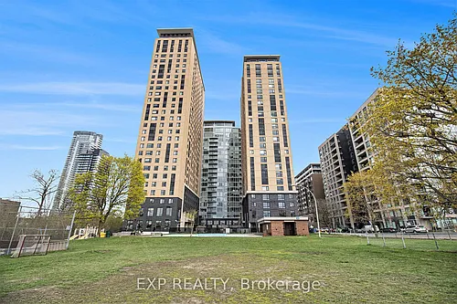 105 Champagne Ave S Photo 1