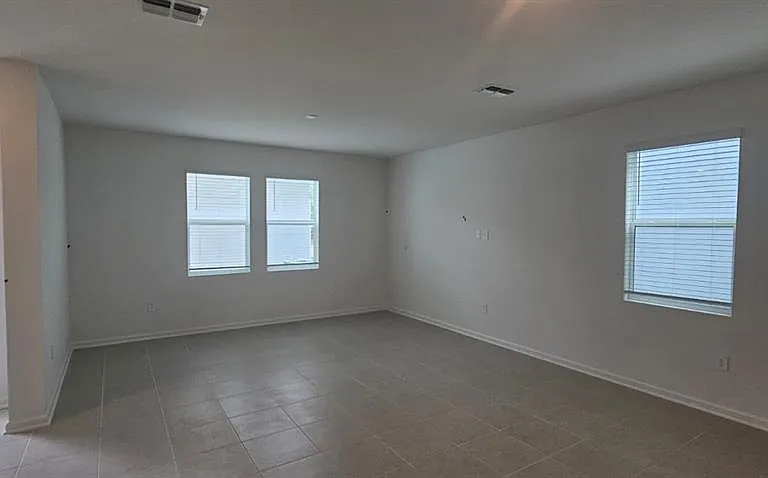 2557 Rider Rain Ln — Photo 9