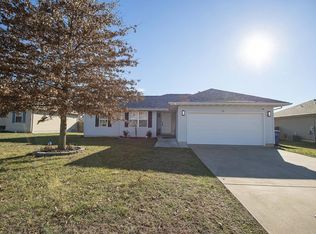 181 E Ledgestone Drive, Rogersville, MO 65742