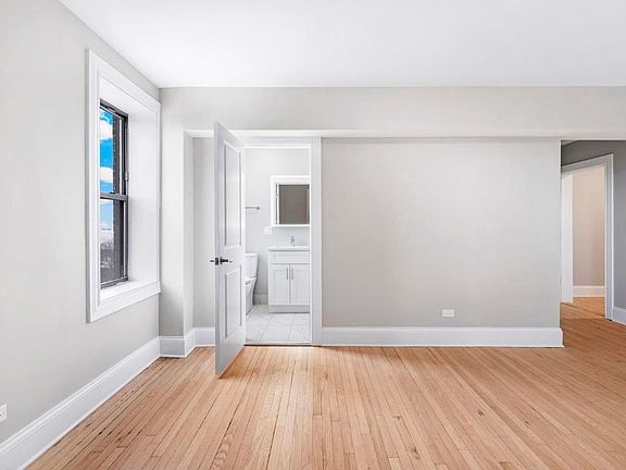 5th image of 7001 S South Shore Dr #301