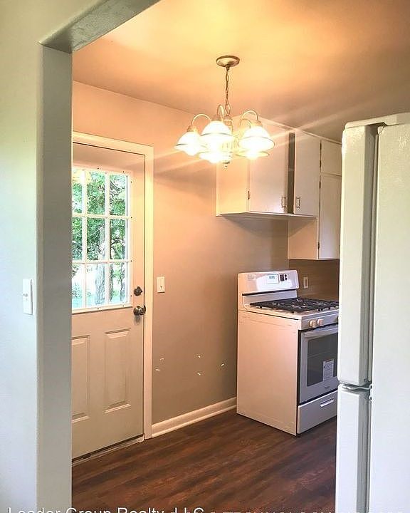 1st image of 1207 S 14th St