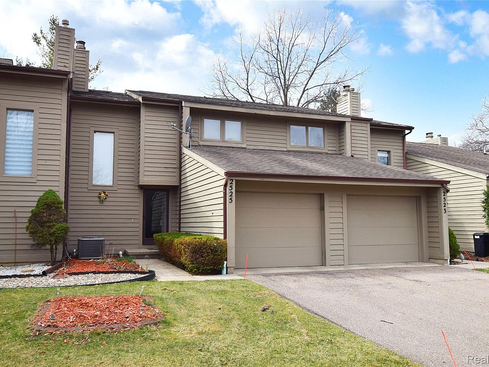 1st image of 2525 White Oak Pl