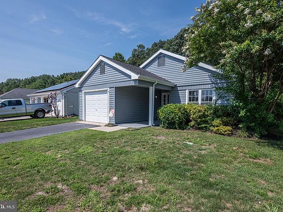 3rd image of 116 Buckingham Dr