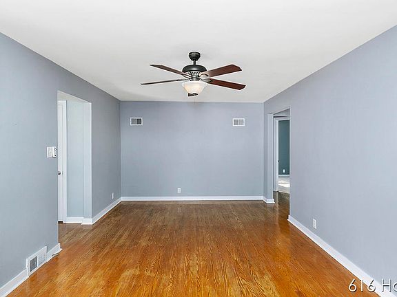 5th image of 1131 Ottillia St SE