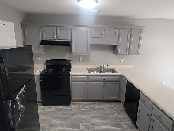 5th image of 6004 Creekerton Blvd