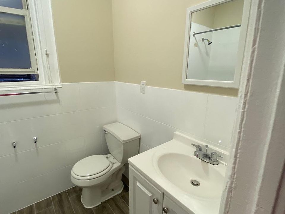 2nd image of 266 Palisade Ave