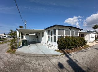 402 Harmony Ave, Bradenton, FL 34208