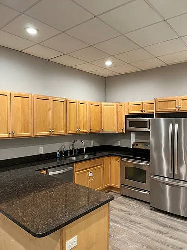 182 S Main St #1C Photo 1