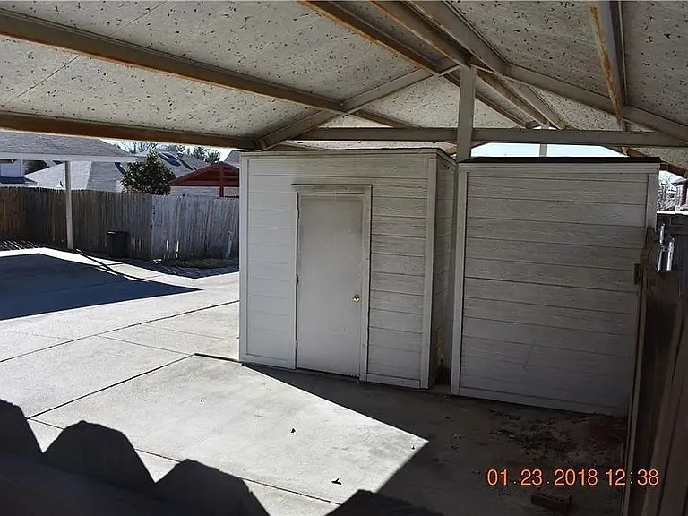4736 Morningside Dr — Photo 5