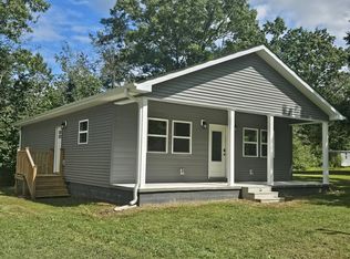 556 20th Ave N, Gruetli Laager, TN 37339