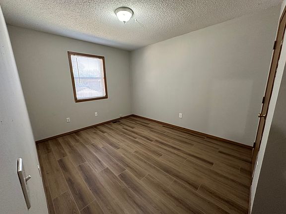 5th image of 252 W Overlook Dr