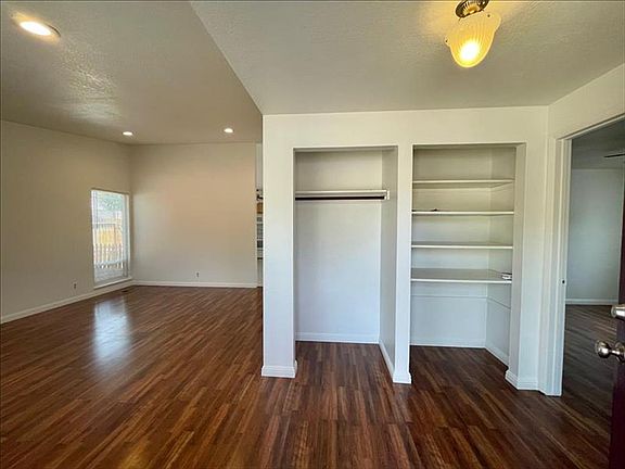 2nd image of 2292 Glen Vista Dr