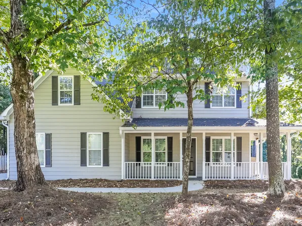 110 Park Place Ct, Fayetteville, GA 30215