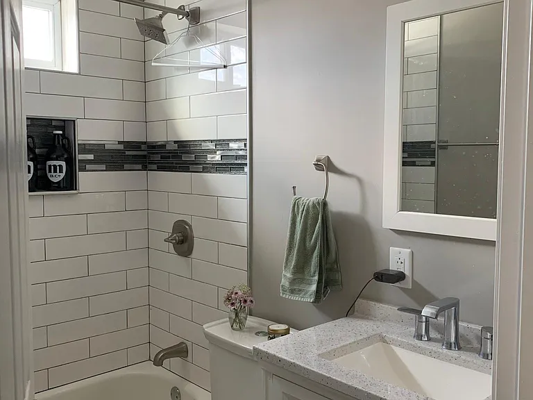 638 Jefferson Ave — Photo 16