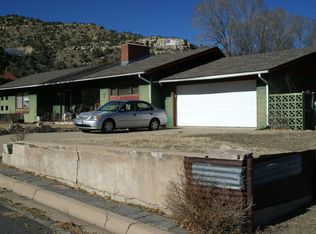 544 S 13th Ave, Raton, NM 87740