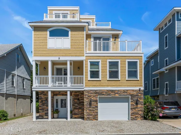 5 Shrewsbury Way, Sea Bright, NJ 07760