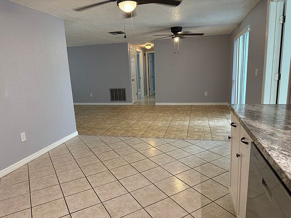 3rd image of 3736 Carioca Rd
