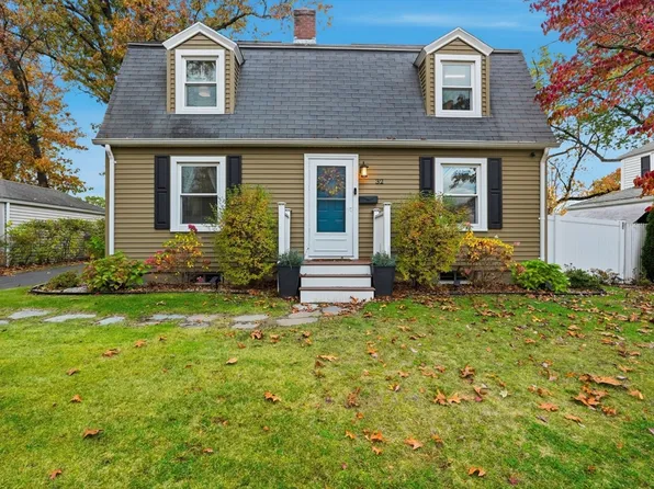 32 Pennsylvania Ave, Springfield, MA 01118