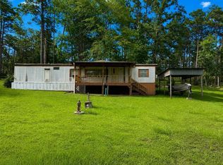 270 Peachtree Dr, Burkeville, TX 75932