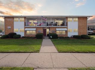 29131 Longview Ave APT 5, Warren, MI 48093