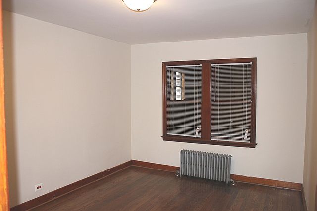 2nd image of 5237 S Cicero Ave