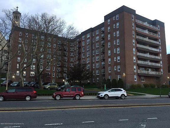 2nd image of 350 Richmond Ter APT 4Q