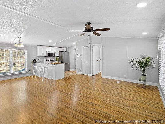 4th image of 105 McDougald Dr