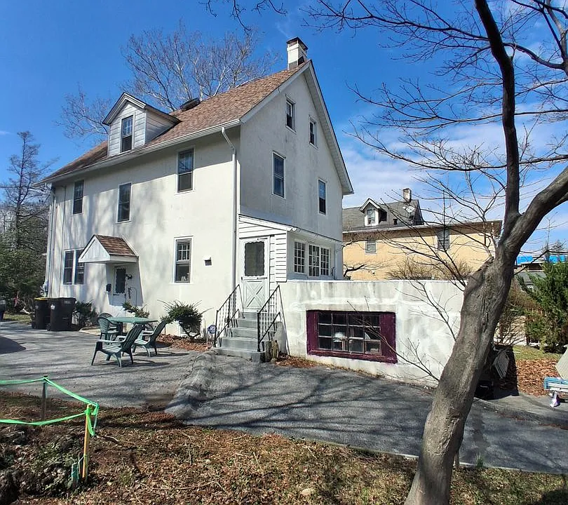 325 S Valley Forge Rd