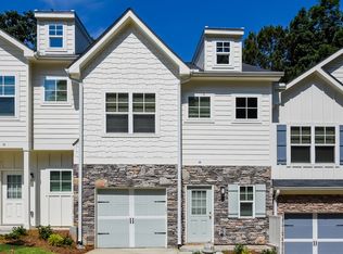 39 Jackson Ct, Dawsonville, GA 30534