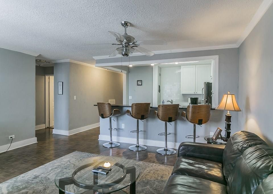 1st image of 300 Peachtree St NE APT 23J