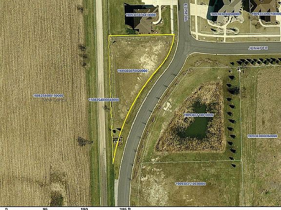 2nd image of 22276 Elise Blvd