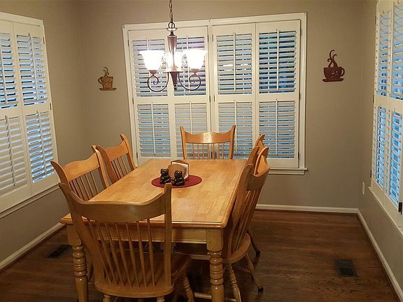 3rd image of 3428 Tamassee Ln