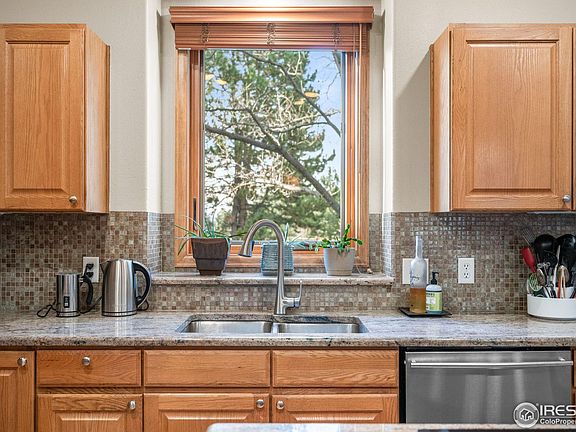 5th image of 6855 Peppertree Dr