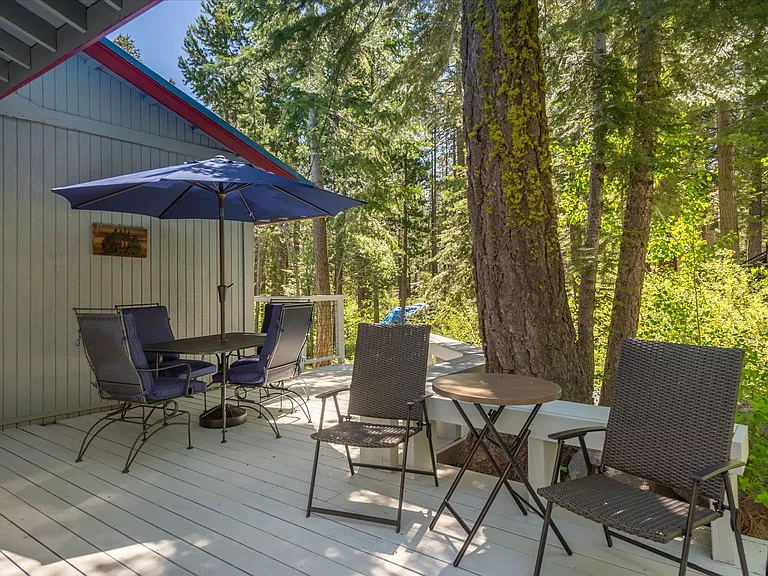 925 Woodside Dr — Photo 27