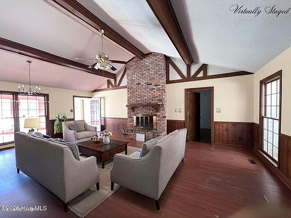 5th image of 133 Perry Drive